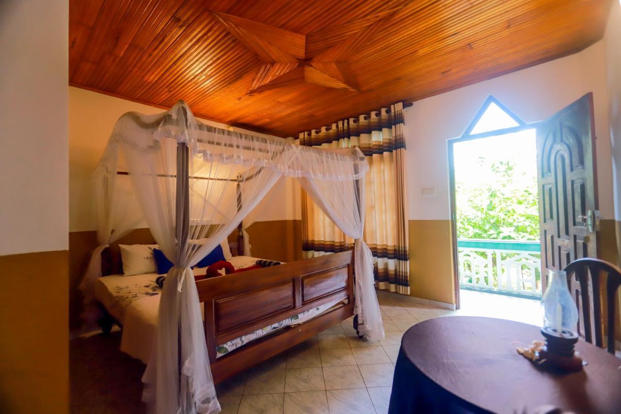 The Green Heaven Resort Сігірія Екстер'єр фото