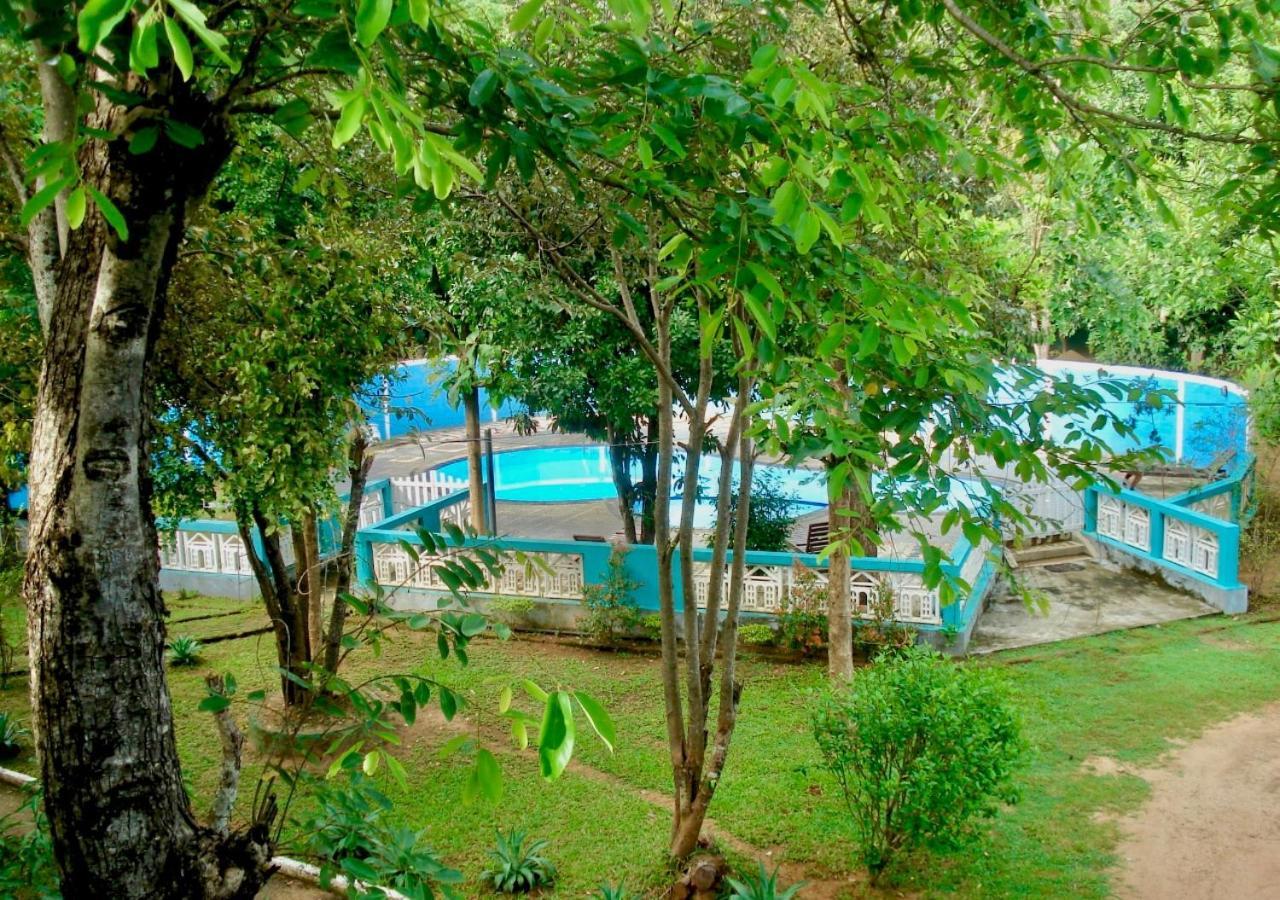 The Green Heaven Resort Сігірія Екстер'єр фото